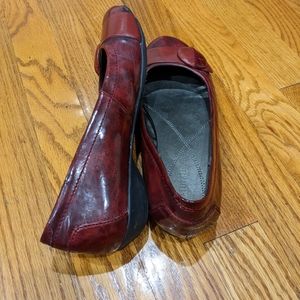 Naturalizer - Red/Burgundy Shoes